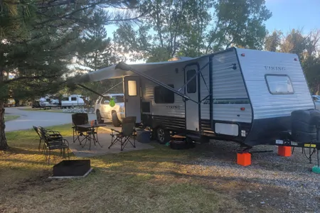 George and Kim's Forest River Viking Travel Trailer