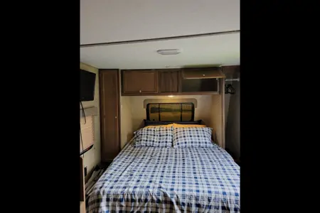 George and Kim's Forest River Viking Travel Trailer