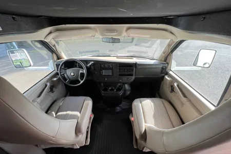 Ovi's Coachmen Freelander 21QB Class C