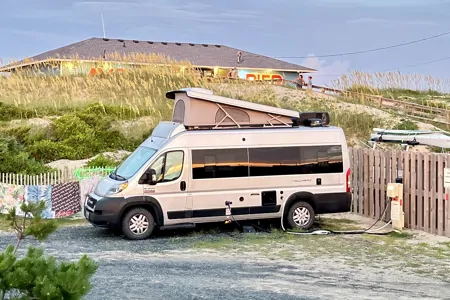 Vanlife Thor Motor Coach Tellaro 20AT Class B