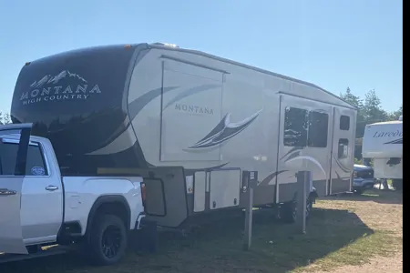 Justin's Keystone Montana High country Fifth Wheel
