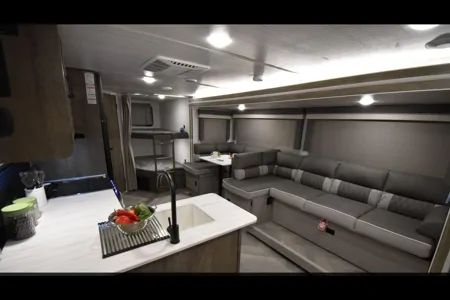 2023 Wildwood Xlite 263BHXL Travel Trailer