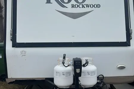 Walid's Forest River Rockwood Roo183 Hybrid