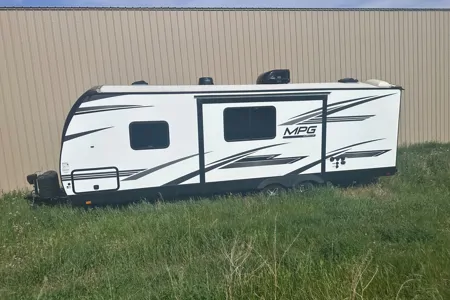 Tracy's MPG Ultra light mpg 2500 cruiser Travel Trailer