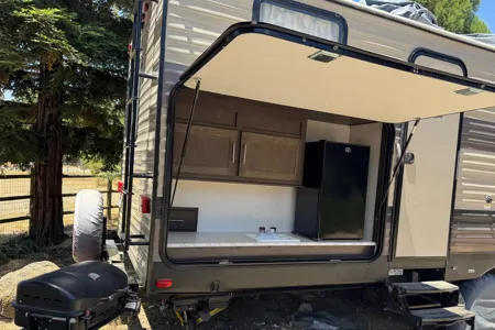 Beck’s Travel Trailer