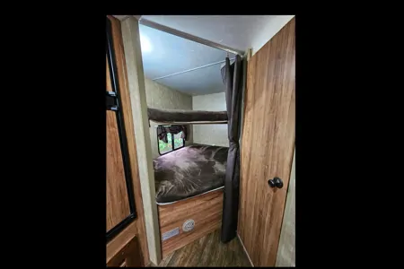 The Bear Cub KZ Spree C250BHS Travel Trailer