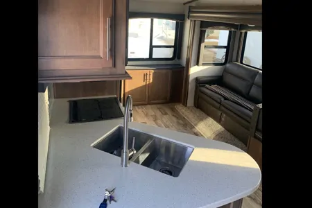 Mikes Keystone cougar fifth wheel