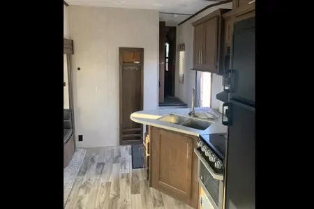 Mikes Keystone cougar fifth wheel