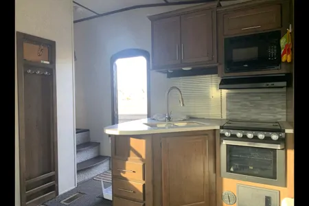 Mikes Keystone cougar fifth wheel