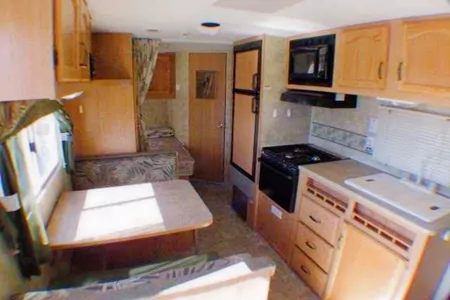 Steve's Pioneer 18ck Travel Trailer