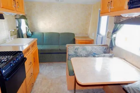 Steve's Pioneer 18ck Travel Trailer