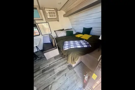 Millie's Coleman Lantern -- NEW!