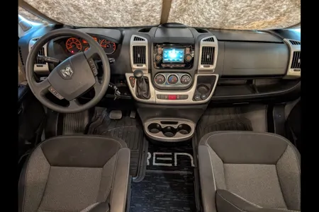 Ultimate Gas-Sipping Couple’s Getaway's Itasca Viva Class C