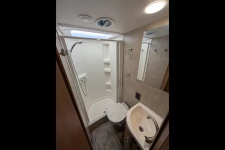 Ultimate Gas-Sipping Couple’s Getaway's Itasca Viva Class C