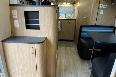 Blue Moose Airstream International CCD Travel Trailer