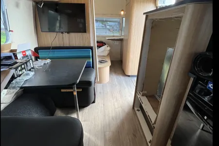 Blue Moose Airstream International CCD Travel Trailer