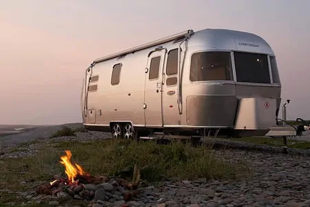 Blue Moose Airstream International CCD Travel Trailer