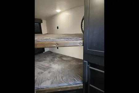 Chrs's Keystone Outback ultra lite 291UBH Travel Trailer