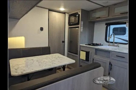Carefree's Dutchmen Aspen Trail Mini 17RB Travel Trailer