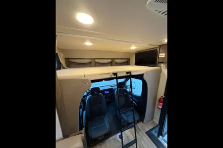 Mercedes-Benz Jayco Melbourne Class C