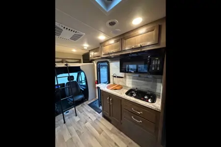 Mercedes-Benz Jayco Melbourne Class C