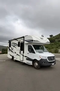 Mercedes Jayco Melbourne 24L