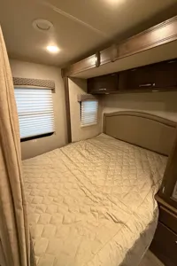 Mercedes Jayco Melbourne 24L