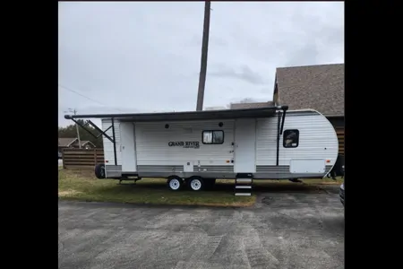 Melisa's Forest River Travel Trailer