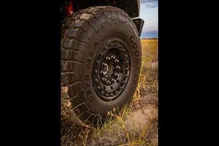 The Ultimate Overland Truck-iRoam Coaches Roamer