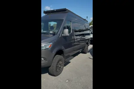 2025 27North Venture AWD - Luxe Off-Grid Explorer (Starlink + Solar)