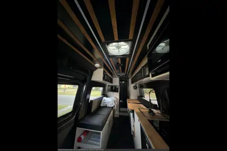 2025 27North Venture AWD - Luxe Off-Grid Explorer (Starlink + Solar)