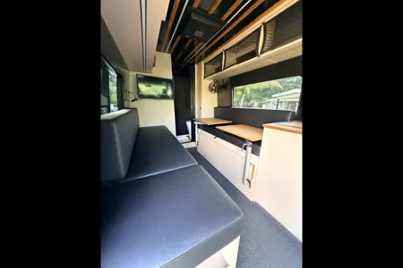 2025 27North Venture AWD - Luxe Off-Grid Explorer (Starlink + Solar)