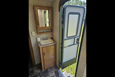 Michael 's Coachman Keystone outback terrain 299tbh Travel Trailer