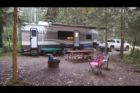 Campers delight Shasta Revere Travel Trailer