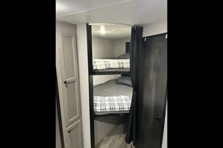 Adventure-Ready Travel Trailer – Comfort, Style & Everything You Need!