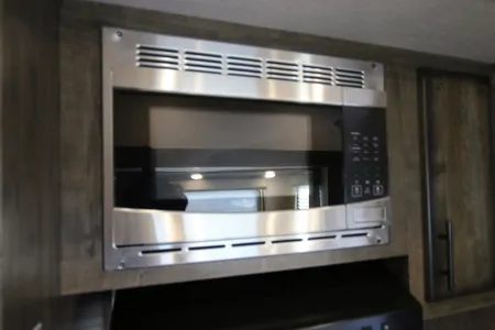 Milestone Fifth Wheel
