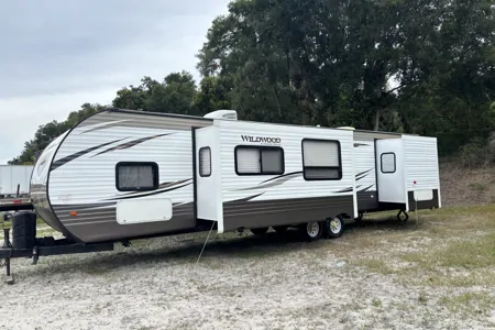 Victor's Forest River Wildwood Travel Trailer