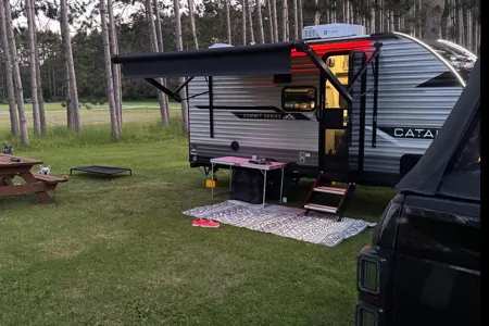Coachmen Catalina Legacy 164BHX Travel Trailer