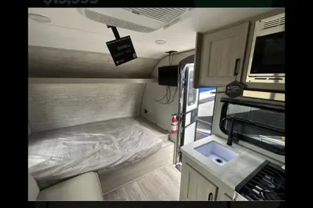 Coachmen Catalina Legacy 164BHX Travel Trailer