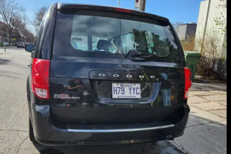 Jowelle, notre dodge caravan aménagée ! L'aventure commence ici !
