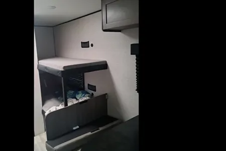 Pedro 's Starcraft 2025 Travel Trailer