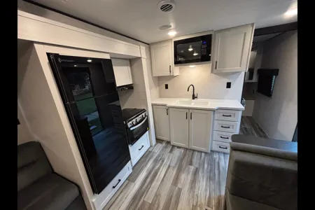 Paul's Jayco 265BHS Travel Trailer