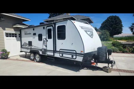Winnebago Bunk House 2306BHS Travel Trailer