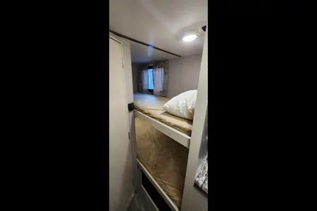 Winnebago Bunk House 2306BHS Travel Trailer