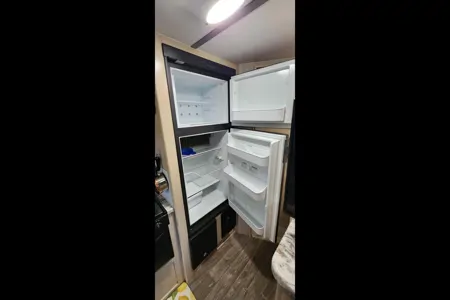Winnebago Bunk House 2306BHS Travel Trailer