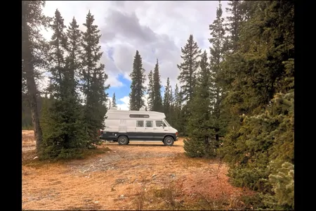 Harvie the Dodge B250