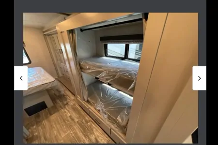 Thor Marathon Coach Hurricane 34J Class A