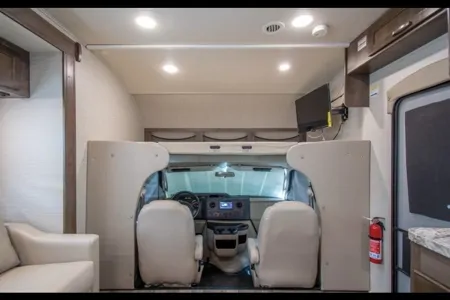 Shannon's Jayco Redhawk Class C