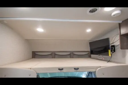 Shannon's Jayco Redhawk Class C