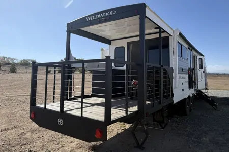 Luxury Camping with Patio!